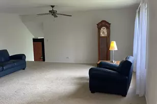 6013 Ridgeway Dr, Woodridge, IL 60517 - Photo 3