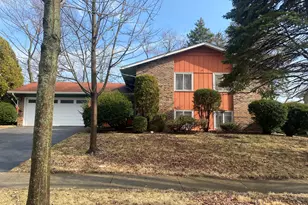 6013 Ridgeway Dr, Woodridge, IL 60517 - Photo 15