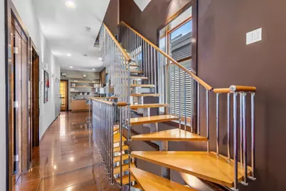 2334 W Medill Avenue, Chicago, IL 60647 - Photo 11