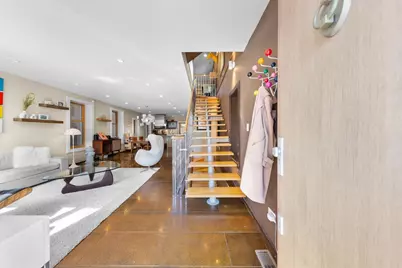 2334 W Medill Avenue, Chicago, IL 60647 - Photo 3