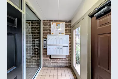 234 E Bailey Road #D, Naperville, IL 60565 - Photo 15