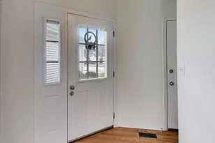 17804 W Braewick Rd, Gurnee, IL 60031 - Photo 3