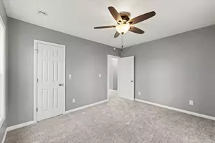 365 N Lincoln St, Bement, IL 61813 - Photo 25