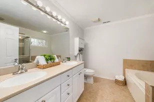 770 Lambert Ln, Bartlett, IL 60103 - Photo 17