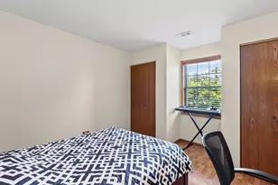 387 Elizabeth Dr, Wood Dale, IL 60191 - Photo 11