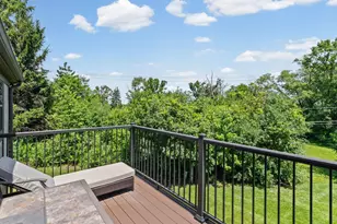 387 Elizabeth Dr, Wood Dale, IL 60191 - Photo 13