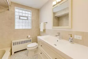 6503 N Maplewood Ave, Chicago, IL 60645 - Photo 19