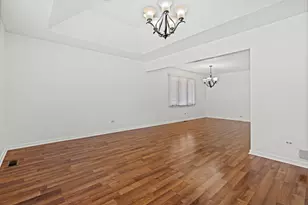 16527 Orange Ave, Orland Park, IL 60467 - Photo 9