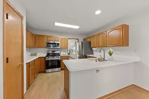 21403 W Sycamore Dr, Plainfield, IL 60544 - Photo 11