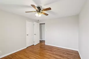 16080 Marion Dr, South Holland, IL 60473 - Photo 9