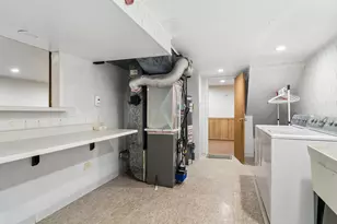 589 Jon Ln, Des Plaines, IL 60016 - Photo 21