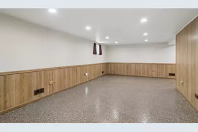 589 Jon Lane, Des Plaines, IL 60016 - Photo 19