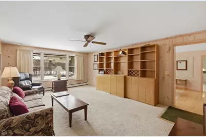 6543 Kolmar Avenue, Lincolnwood, IL 60712 - Photo 7