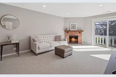 549 Williamsburg Court #2B, Wheeling, IL 60090 - Photo 3