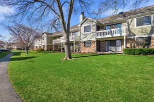 549 Williamsburg Ct, Wheeling, IL 60090 - Photo 29