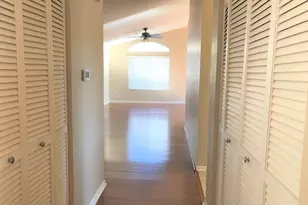 1609 Fredericksburg Ln, Aurora, IL 60503 - Photo 11