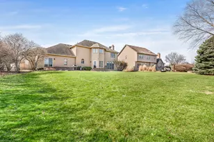 3760 Bunker Hill Dr, Algonquin, IL 60102 - Photo 39