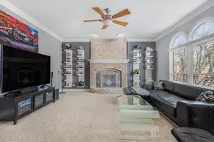 3760 Bunker Hill Dr, Algonquin, IL 60102 - Photo 11