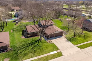 108 Deerpath Dr, Minooka, IL 60447 - Photo 39