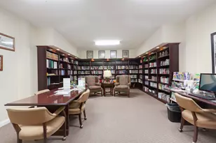 801 N McLean Blvd, Elgin, IL 60123 - Photo 5