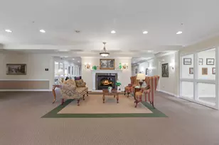 801 N McLean Blvd, Elgin, IL 60123 - Photo 3