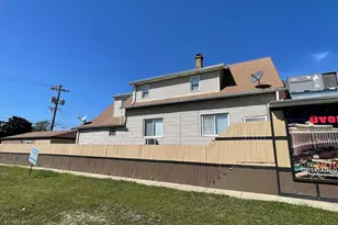 714 Broadway Ave, Melrose Park, IL 60160 - Photo 1