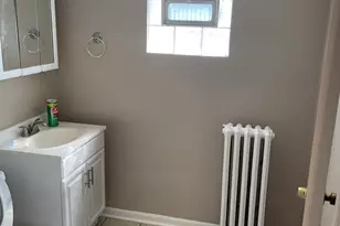 714 Broadway Ave, Melrose Park, IL 60160 - Photo 9