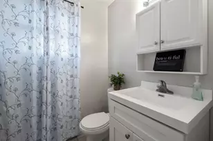 2102 W 73rd St, Chicago, IL 60636 - Photo 11