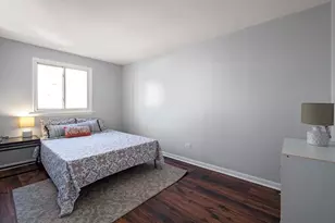 2102 W 73rd St, Chicago, IL 60636 - Photo 13