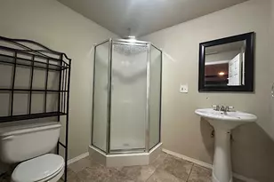 7216 Leonard Dr, Darien, IL 60561 - Photo 15