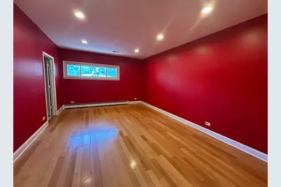 7216 Leonard Drive, Darien, IL 60561 - Photo 9