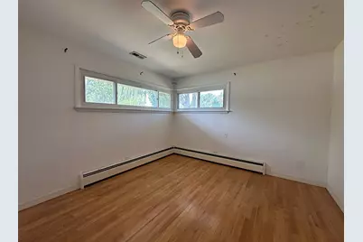 7216 Leonard Drive, Darien, IL 60561 - Photo 7