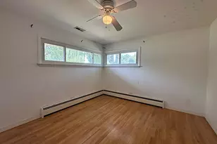 7216 Leonard Dr, Darien, IL 60561 - Photo 7