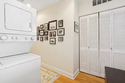 4105 N Lawndale Avenue #301, Chicago, IL 60618 - Photo 13