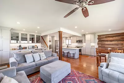 751 Leaf Court, Bartlett, IL 60103 - Photo 5