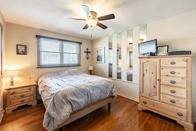 751 Leaf Court, Bartlett, IL 60103 - Photo 13