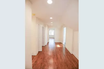 2342 N Lawndale Avenue, Chicago, IL 60647 - Photo 25