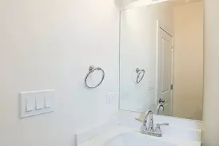 2342 N Lawndale Ave, Chicago, IL 60647 - Photo 21