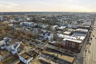 2342 N Lawndale Ave, Chicago, IL 60647 - Photo 33