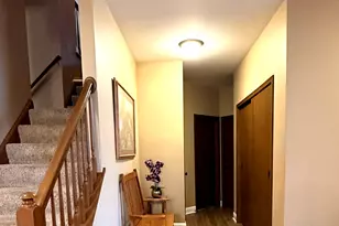 1524 W Mooseheart Rd, North Aurora, IL 60542 - Photo 5