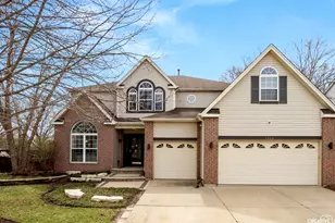 1524 W Mooseheart Rd, North Aurora, IL 60542 - Photo 1