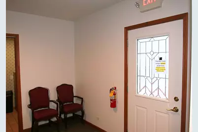 34 W Grand Avenue #203, Fox Lake, IL 60020 - Photo 11