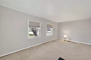 26203 W Grand Ave, Ingleside, IL 60041 - Photo 9