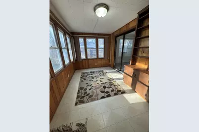 1103 37th St Ct, Moline, IL 61265 - Photo 11
