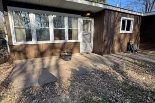 1103 37th St Ct, Moline, IL 61265 - Photo 13