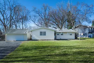 3005 Green Meadow Ln, Cary, IL 60013 - Photo 1