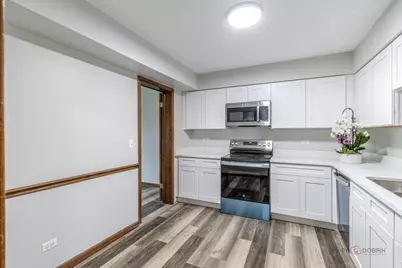 851 Sutton Court, Lincolnshire, IL 60069 - Photo 11