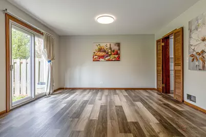 851 Sutton Court, Lincolnshire, IL 60069 - Photo 7