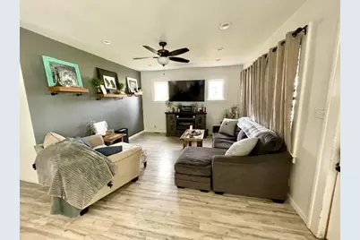 1211 Bucklin Street, Lasalle, IL 61301 - Photo 5