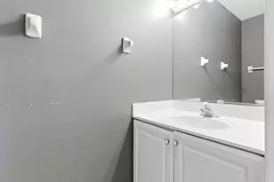 1824b Country Hills Dr, Yorkville, IL 60560 - Photo 9